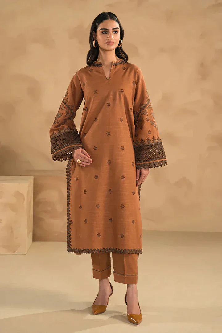 3PC Dhanak Embroidered Winter Suit – Shirt, Shawl & Trouser Festive Collection