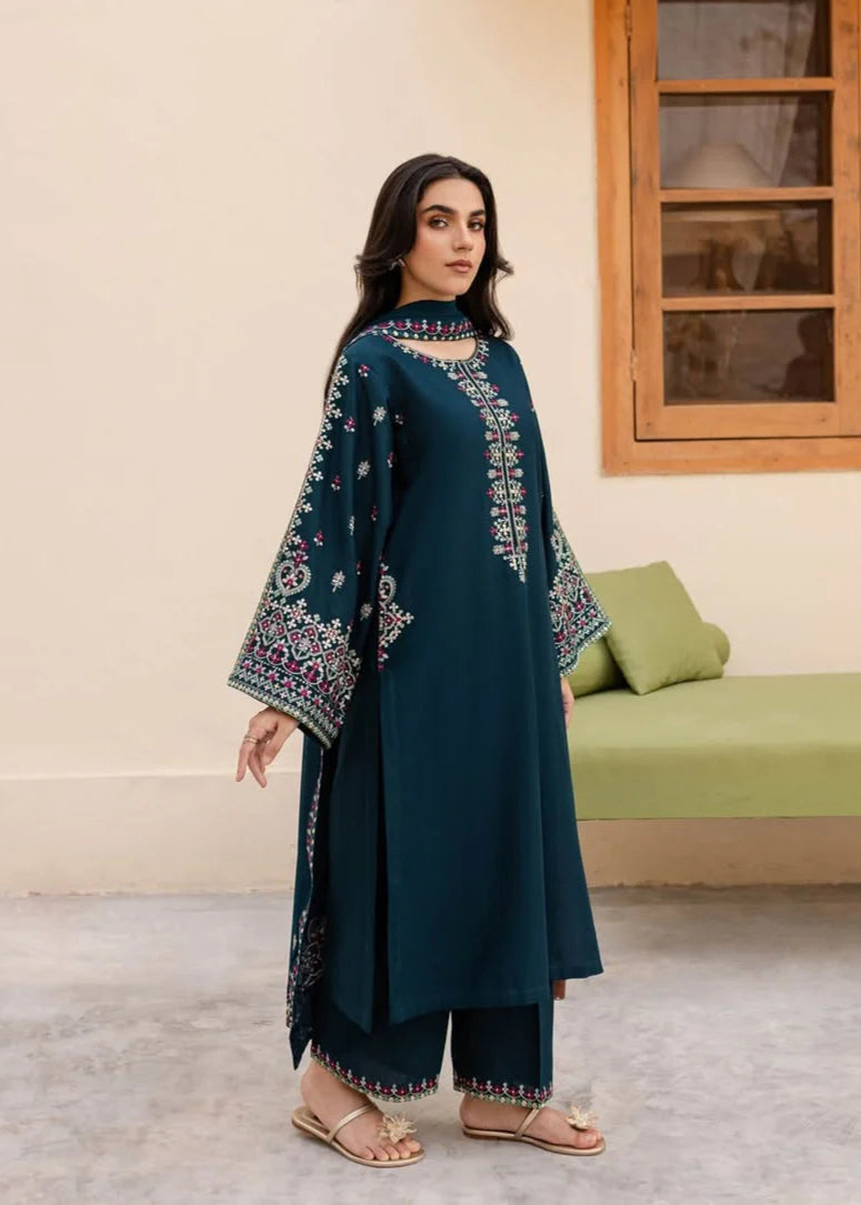 Luxury Embroidered Dhanak